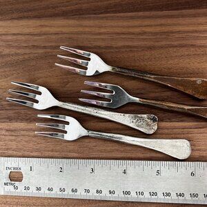 Olive Forks - set of 4